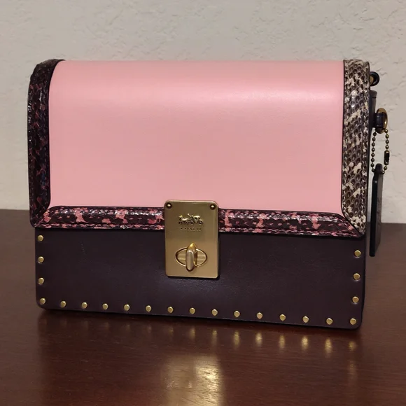 Coach C0805-B4S8Y Jennifer Lopez Hutton Rivet Snake Leather